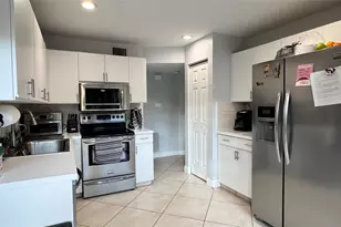 5641 Coach House Cir, Boca Raton, FL 33486 - Photo 8