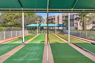 7663 Trent Dr, Tamarac, FL 33321 - Photo 32