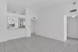 7663 Trent Dr, Tamarac, FL 33321 - Photo 10