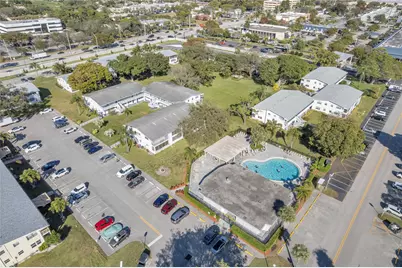 176 Westbury J #176, Deerfield Beach, FL 33442 - Photo 26