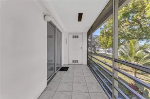 176 Westbury, Deerfield Beach, FL 33442 - Photo 30