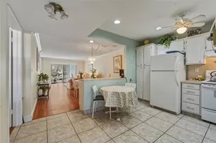691 S Hollybrook Dr, Pembroke Pines, FL 33025 - Photo 8
