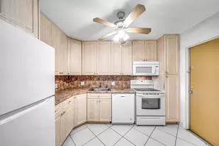 2601 S Course Dr, Pompano Beach, FL 33069 - Photo 26