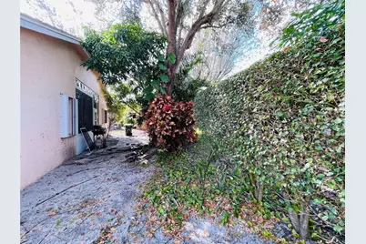 244 Caribe Court, Greenacres, FL 33413 - Photo 24