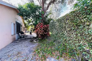 244 Caribe Ct, Greenacres, FL 33413 - Photo 24