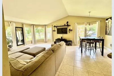 2371 NW 33rd Street #712, Oakland Park, FL 33309 - Photo 2