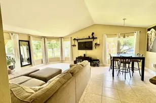 2371 NW 33rd St, Oakland Park, FL 33309 - Photo 2