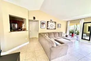 2371 NW 33rd St, Oakland Park, FL 33309 - Photo 14