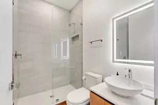 812 SE 12th St, Fort Lauderdale, FL 33316 - Photo 16