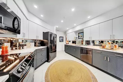 2116 NE 25th Street, Fort Lauderdale, FL 33305 - Photo 46