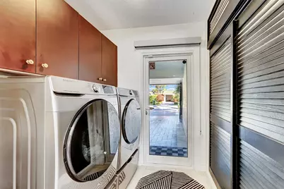 2116 NE 25th Street, Wilton Manors, FL 33305 - Photo 26