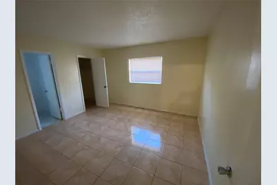 7625 SW 10th Street, North Lauderdale, FL 33068 - Photo 12