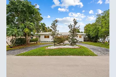 242 Lombardy Avenue, Fort Lauderdale, FL 33308 - Photo 1