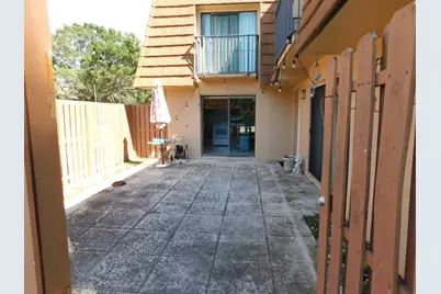 2545 Camelot Court #2545, Hollywood, FL 33026 - Photo 10