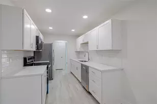 8555 24th St, Vero Beach, FL 32966 - Photo 2