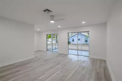 8555 24th Street, Vero Beach, FL 32966 - Photo 8