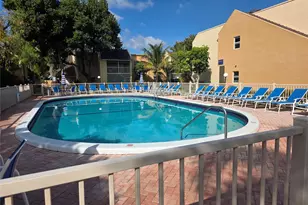 959 SE 2nd Ave, Deerfield Beach, FL 33441 - Photo 54