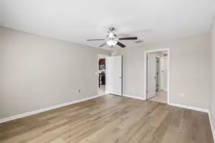 9728 Channing Hill Dr, Ruskin, FL 33573 - Photo 24