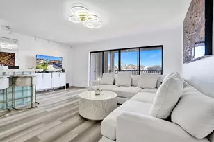 270 Captains Walk, Delray Beach, FL 33483 - Photo 24