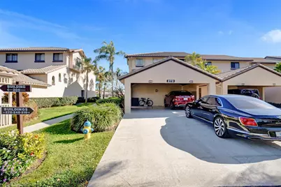 270 Captains Walk #310, Delray Beach, FL 33483 - Photo 4