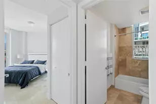 3030 NE 188th St, Aventura, FL 33180 - Photo 26