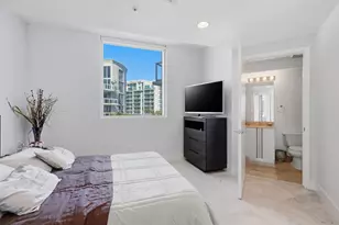 3030 NE 188th St, Aventura, FL 33180 - Photo 8