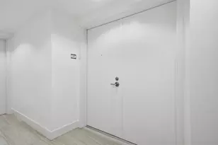 3030 NE 188th St, Aventura, FL 33180 - Photo 4