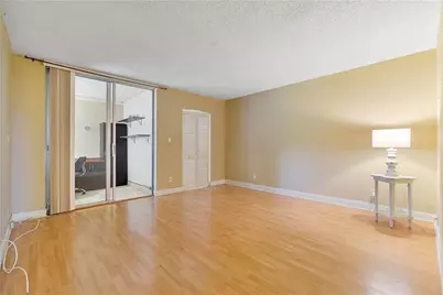 7210 Lake Circle Drive #306, Margate, FL 33063 - Photo 6