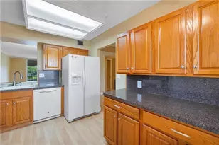 7210 Lake Cir Dr, Margate, FL 33063 - Photo 8