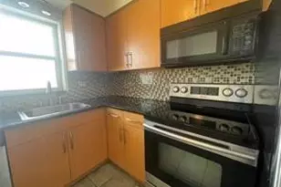 715 NE 91st St, Miami Shores, FL 33138 - Photo 14