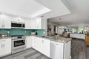 2003 Granada Dr, Pompano Beach, FL 33066 - Photo 14