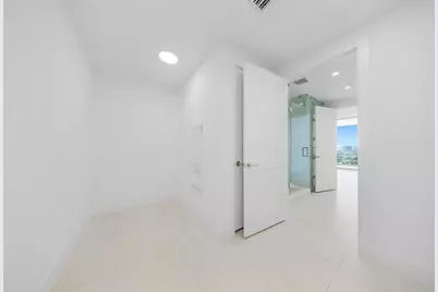 153 N Seabreeze #2503-S, Fort Lauderdale, FL 33304 - Photo 14