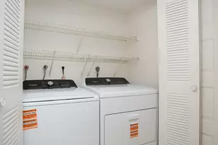 2228 N Cypress Bend Dr, Pompano Beach, FL 33069 - Photo 6