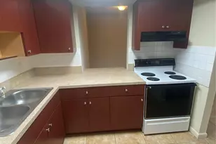 7931 SW 10th St, North Lauderdale, FL 33068 - Photo 10