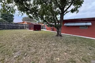 9180 NW 25th Ct, Sunrise, FL 33322 - Photo 16