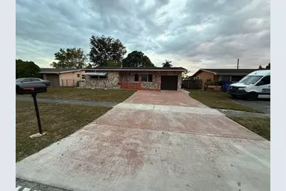 9180 NW 25th Court, Sunrise, FL 33322 - Photo 2