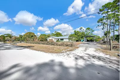 17203 N 40th Run, Loxahatchee, FL 33470 - Photo 4