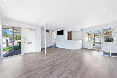 1130 Bayview Drive, Fort Lauderdale, FL 33304 - Photo 14