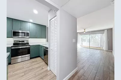 8818 W McNab Road #103, Tamarac, FL 33321 - Photo 6