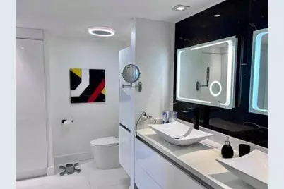 20191 E Country Club Drive #PH5, Aventura, FL 33180 - Photo 18