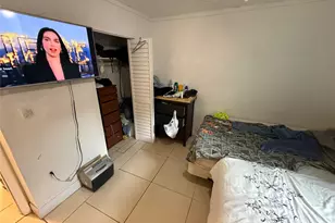 1028 NW 24th St, Miami, FL 33127 - Photo 6