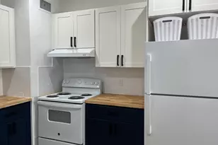 202 Southern Ave, Fort Pierce, FL 34950 - Photo 8