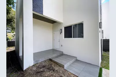 536 NW 13th Avenue, Fort Lauderdale, FL 33311 - Photo 12