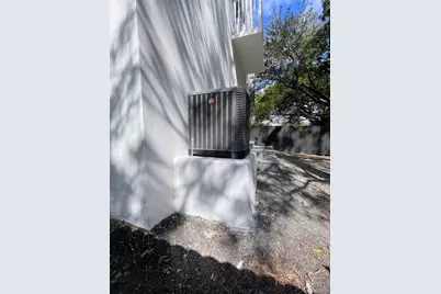 536 NW 13th Avenue, Fort Lauderdale, FL 33311 - Photo 40