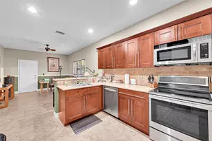 3585 Simms St, Hollywood, FL 33021 - Photo 10