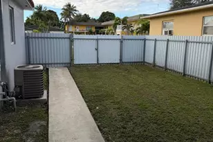 2815 Van Buren, Hollywood, FL 33020 - Photo 16