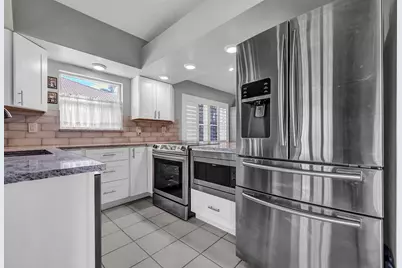 11001 Lakemore Lane #C, Boca Raton, FL 33498 - Photo 12