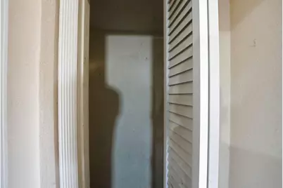 4925 E 9th Court, Hialeah, FL 33013 - Photo 22