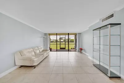 6371 La Costa Drive #104, Boca Raton, FL 33433 - Photo 8