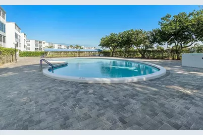 7610 NW 18th Street #305, Margate, FL 33063 - Photo 18